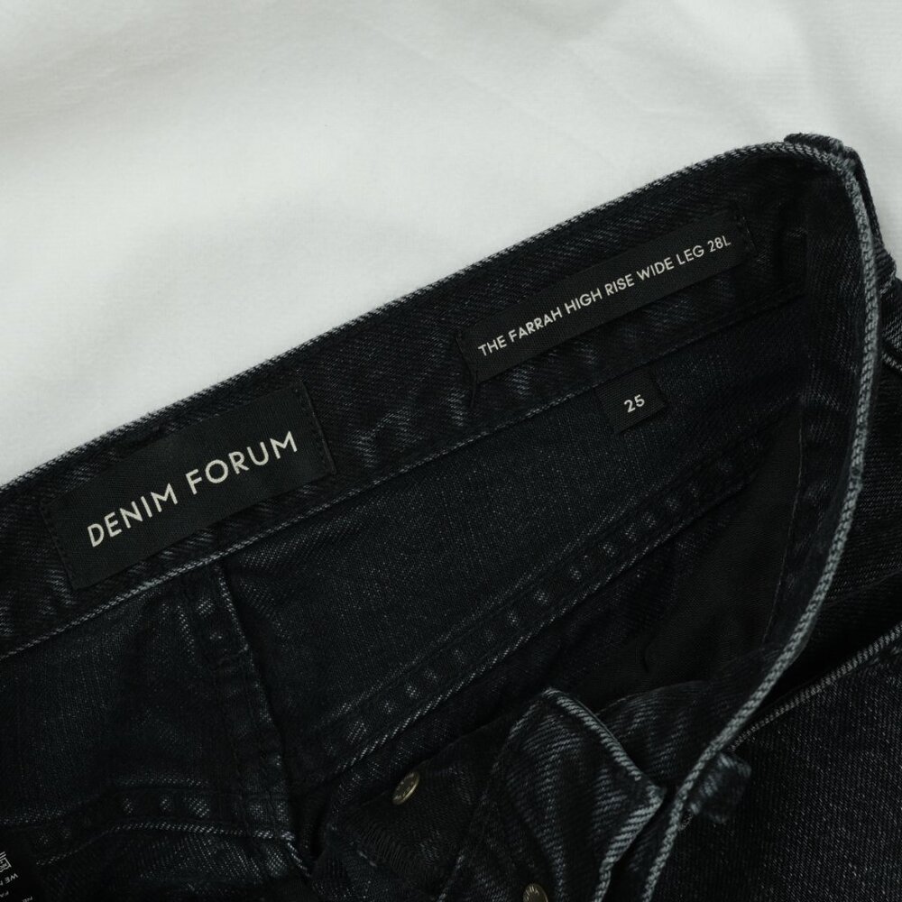 Denim Forum Farrah High Rise Wide Leg Jeans Distressed Black Wash Size 25 - Picture 3 of 5